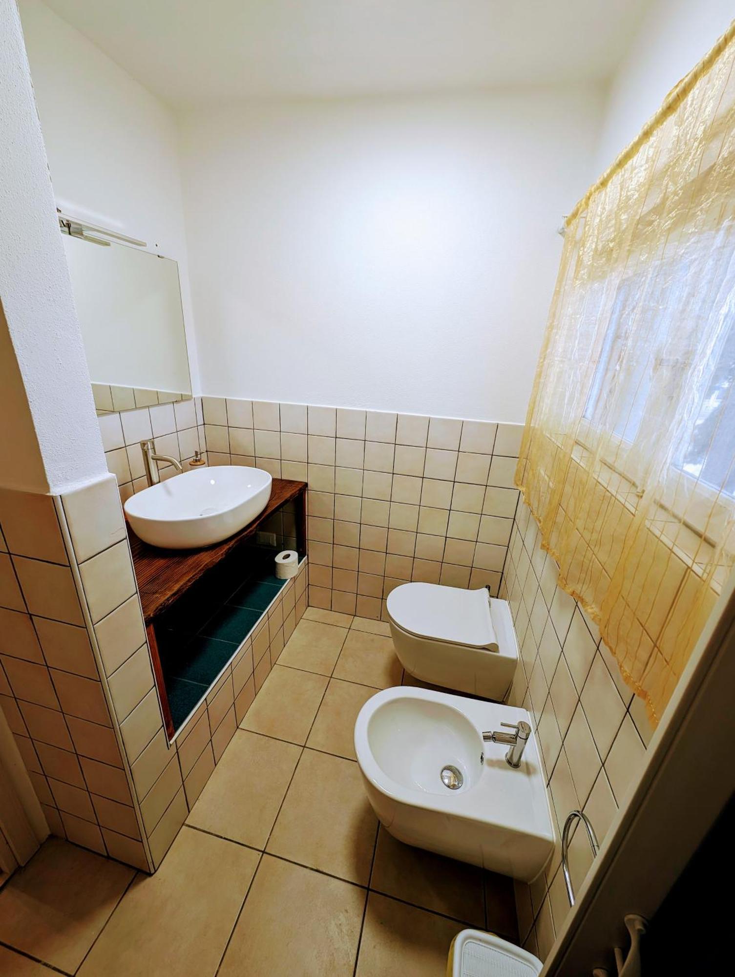 Guest House Il Glicine Stadio - Ospedale تشيزينا المظهر الخارجي الصورة